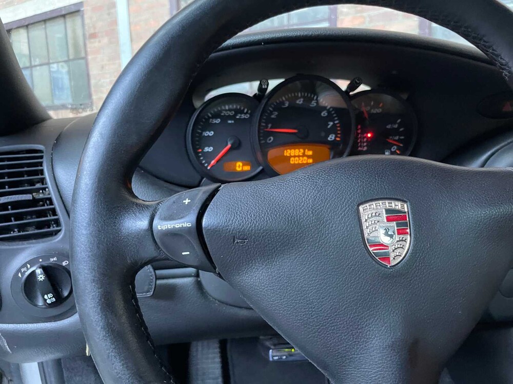 Porsche Boxster 986 Facelift 2.7 228pk 2003 -Youngtimer-