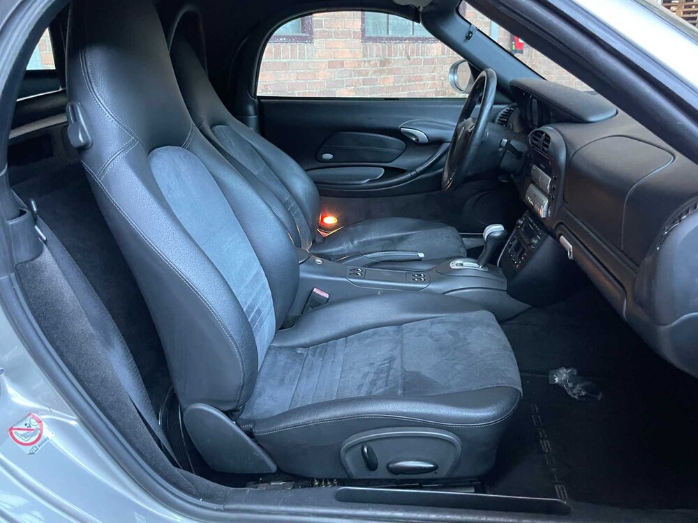 Porsche Boxster 986 Facelift 2.7 228pk 2003 -Youngtimer-