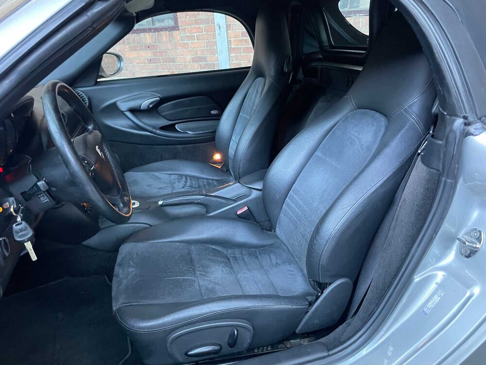 Porsche Boxster 986 Facelift 2.7 228pk 2003 -Youngtimer-