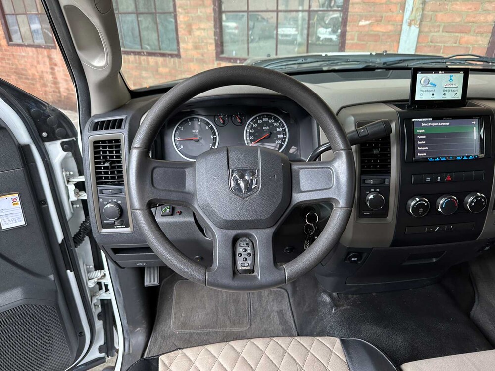 Dodge Ram 1500 4.7 V8 LPG 2012 314pk, 1-VTK-73