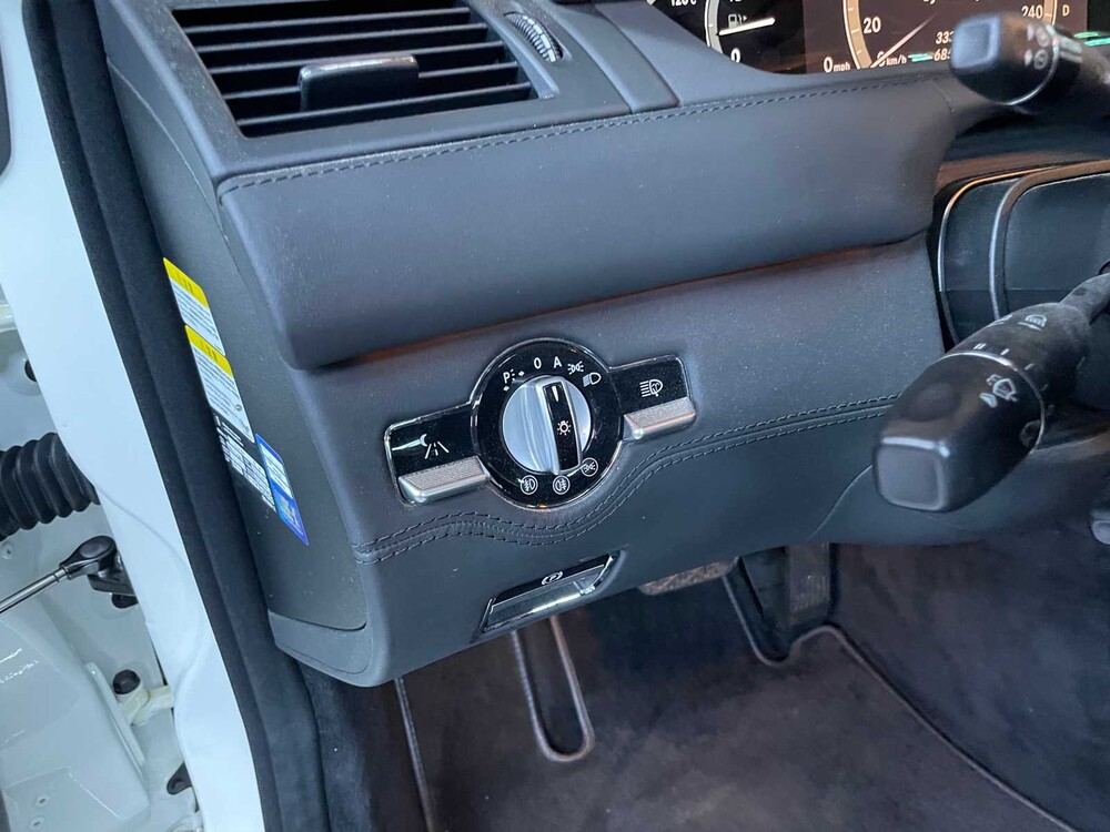 Mercedes-Benz CL600 5.5 V12 517pk 2007 -Youngtimer-