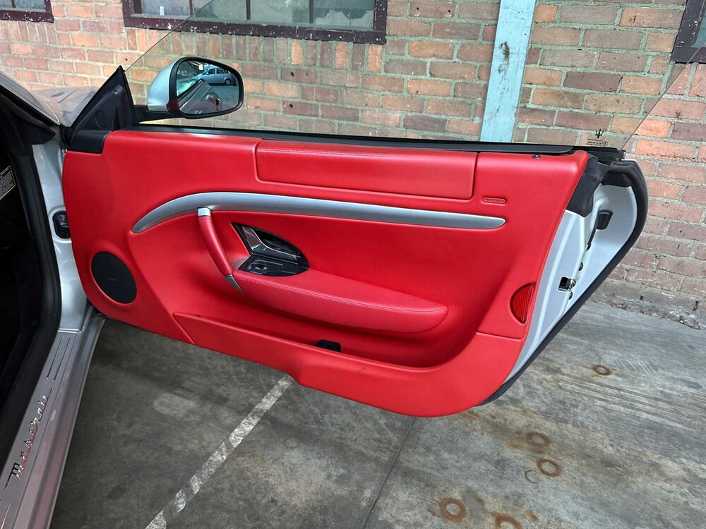 Maserati GranTurismo 4.2 V8 405pk 2009 YOUNGTIMER