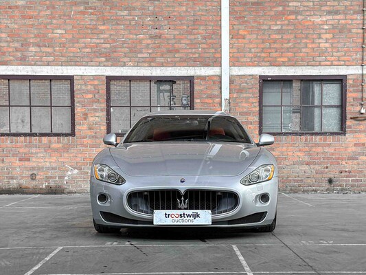 Maserati GranTurismo 4.2 V8 405PS 2009