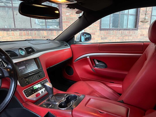 Maserati GranTurismo 4.2 V8 405PS 2009