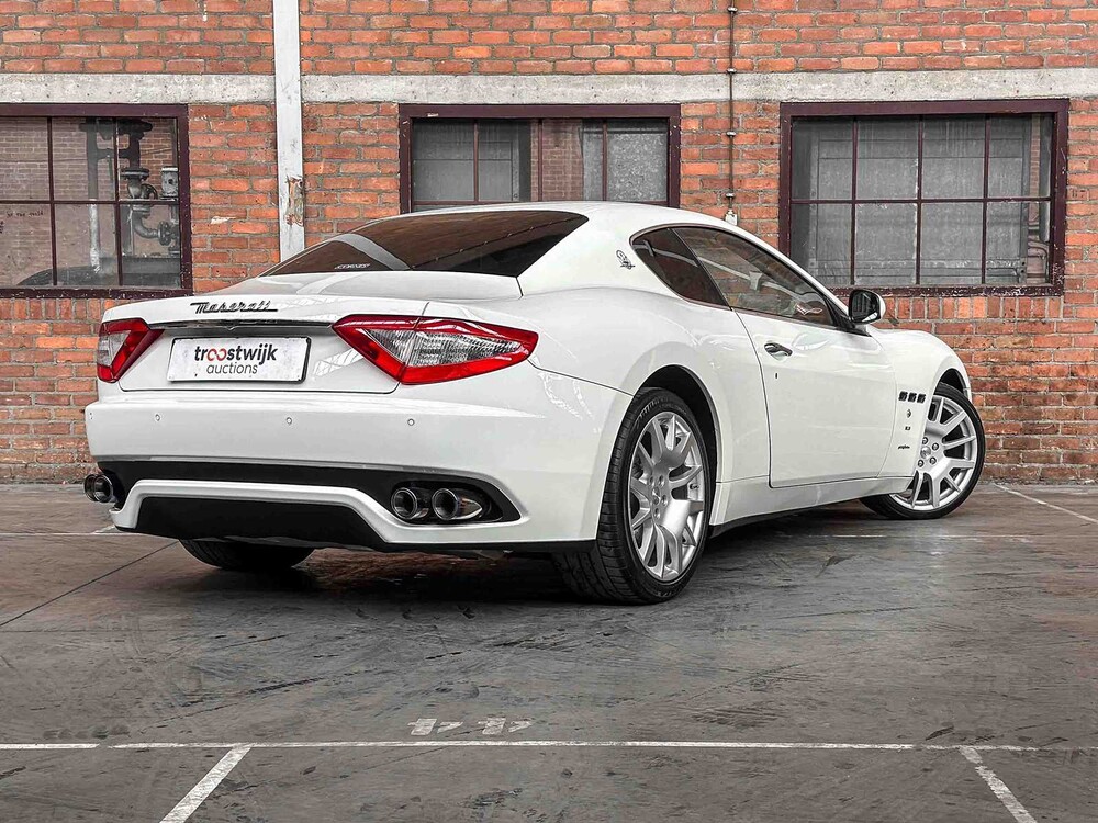 Maserati GranTurismo 4.2 V8 405pk 2008 Youngtimer
