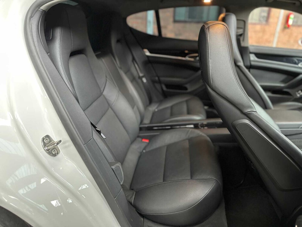 Porsche Panamera 4S 4.8 V8 400pk 2010 -Youngtimer-