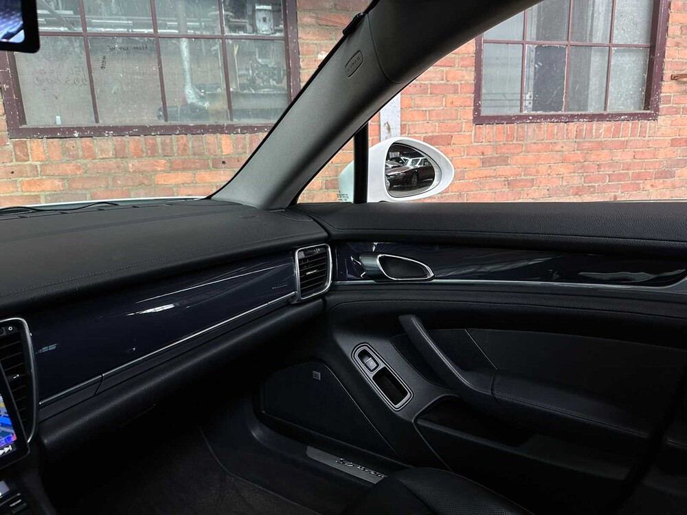 Porsche Panamera 4S 4.8 V8 400pk 2010 -Youngtimer-