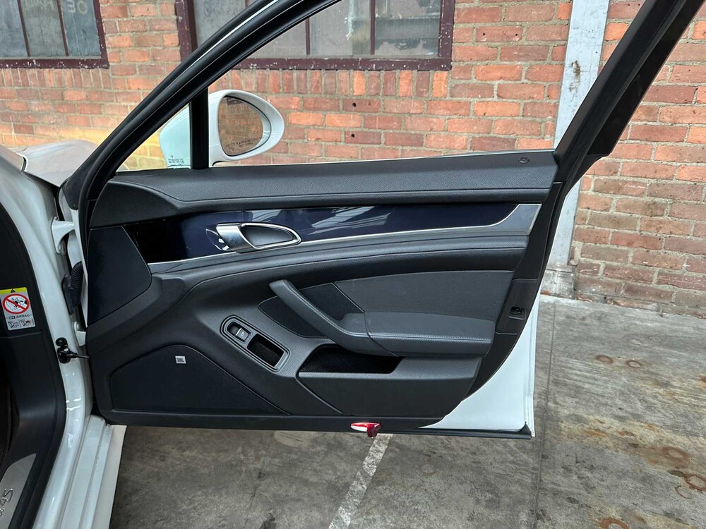 Porsche Panamera 4S 4.8 V8 400pk 2010 -Youngtimer-