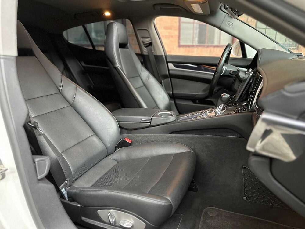 Porsche Panamera 4S 4.8 V8 400pk 2010 -Youngtimer-