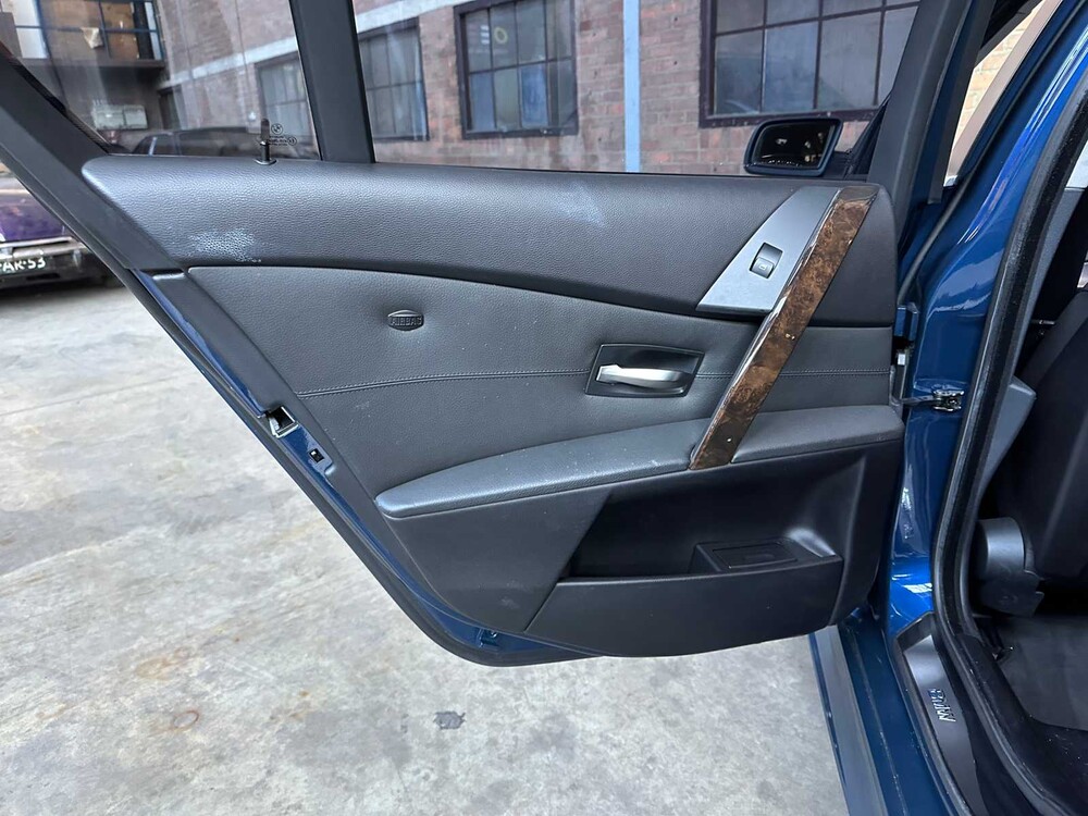 BMW 530i E60 5-Serie 258pk 2004 -Youngtimer-