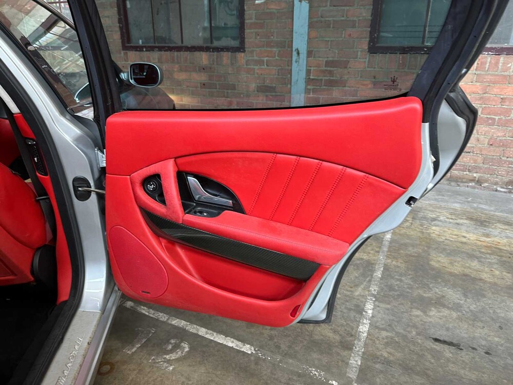 Maserati Quattroporte 4.6 V8 400pk ZF Automaat 2008 -Youngtimer-