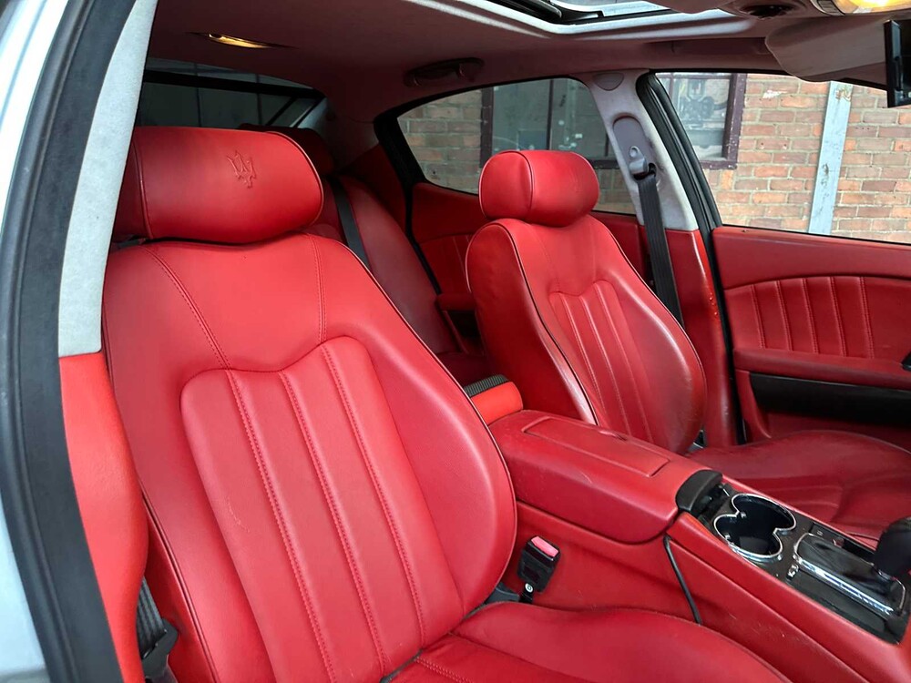 Maserati Quattroporte 4.6 V8 400pk ZF Automaat 2008 -Youngtimer-