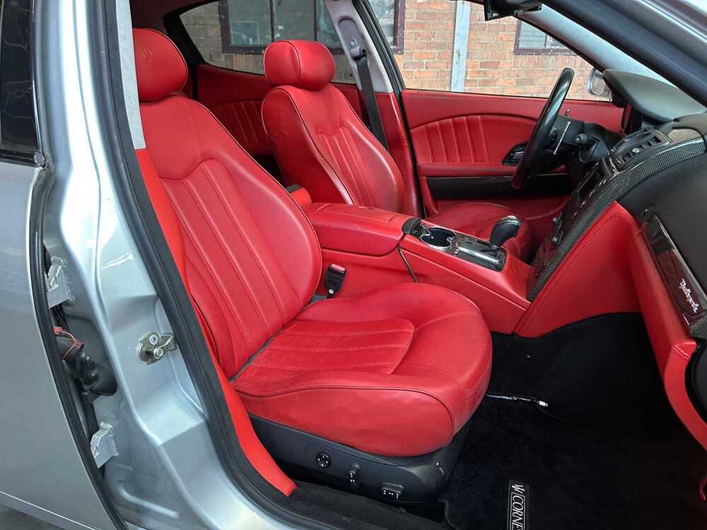 Maserati Quattroporte 4.6 V8 400pk ZF Automaat 2008 -Youngtimer-