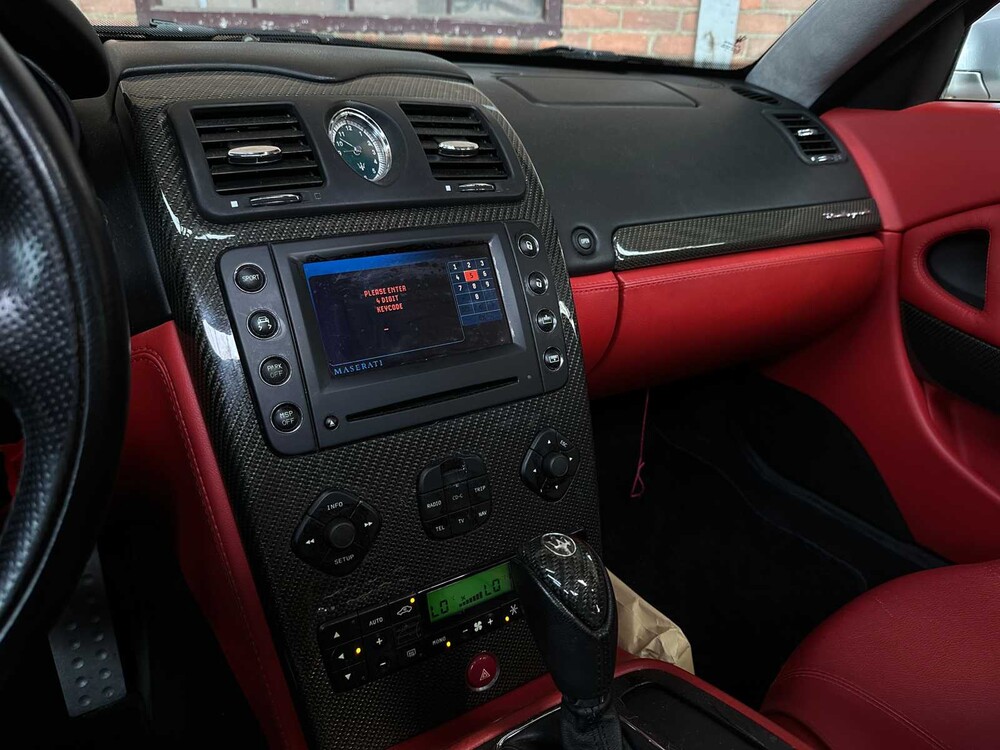 Maserati Quattroporte 4.6 V8 400pk ZF Automaat 2008 -Youngtimer-