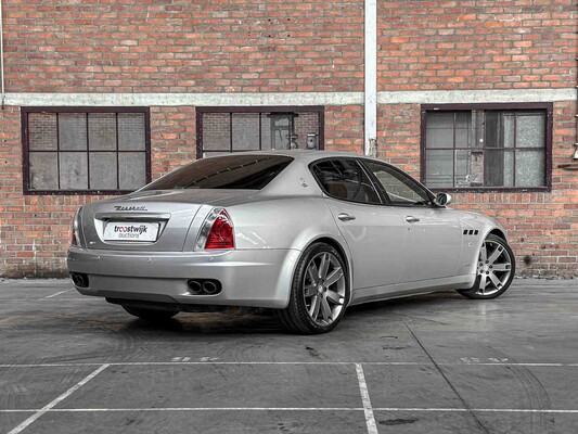Maserati Quattroporte 4.6 V8 400PS ZF Automatik 2008 -Youngtimer-