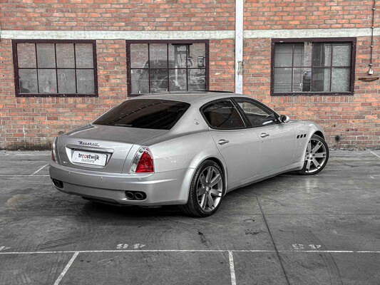 Maserati Quattroporte 4.6 V8 400PS ZF Automatik 2008 -Youngtimer-