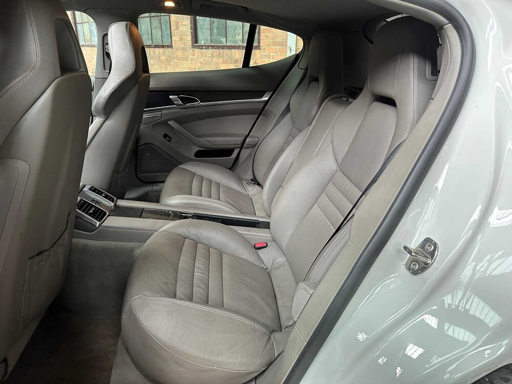 Porsche Panamera 4S 4.8 V8 400pk 2009 Youngtimer