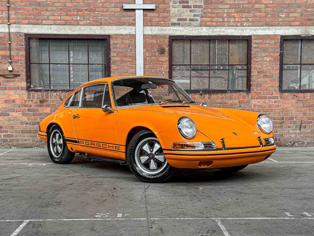 Porsche 911 T 3.0 Coupe F-Model 204pk 1969