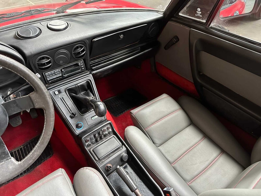 Alfa Romeo Spider 2.0 115pk 1987