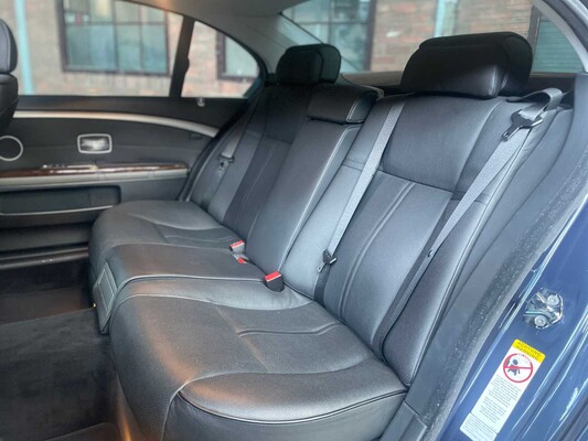 BMW 745Li Long Executive E65 4.4 V8 333PS 2005 -Youngtimer-