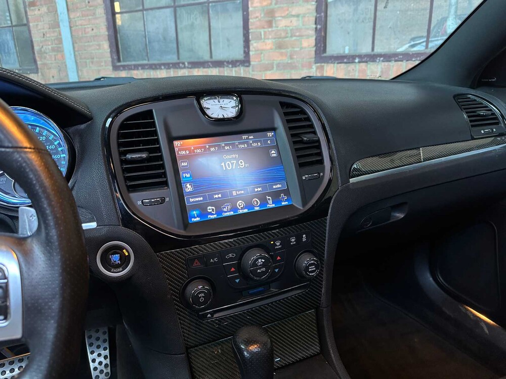 Chrysler 300C SRT8 Facelift 6.1 V8 477pk 2012