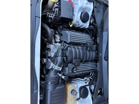 Chrysler 300C SRT8 Facelift 6.1 V8 477PS 2012