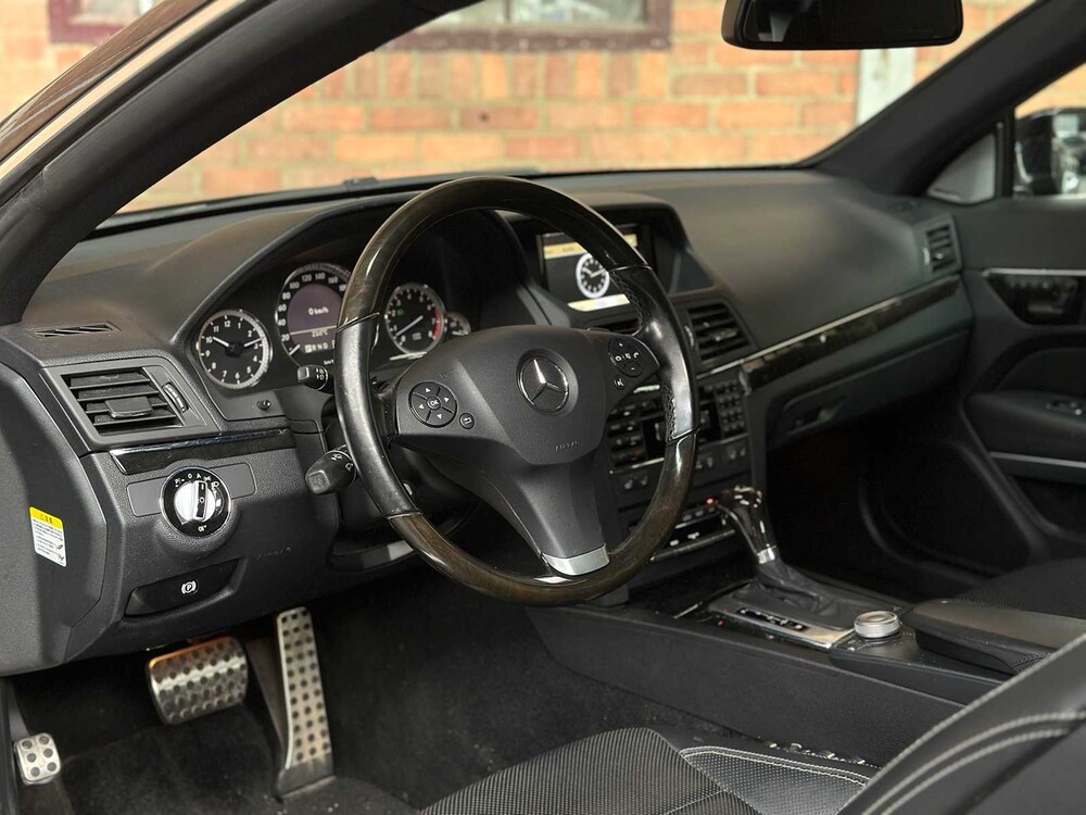 Mercedes-Benz E500 AMG coupé 5.5 V8 388pk 2009 E-klasse Youngtimer