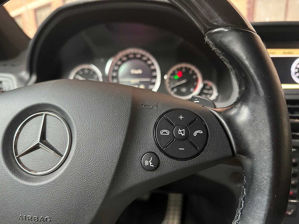 Mercedes-Benz E500 AMG coupé 5.5 V8 388pk 2009 E-klasse Youngtimer