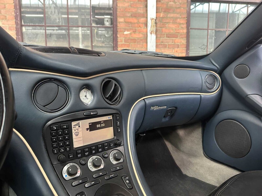 Maserati Spyder 4200 Cambiocorsa 4.2 V8 390pk 2002 -Youngtimer- Cabriolet