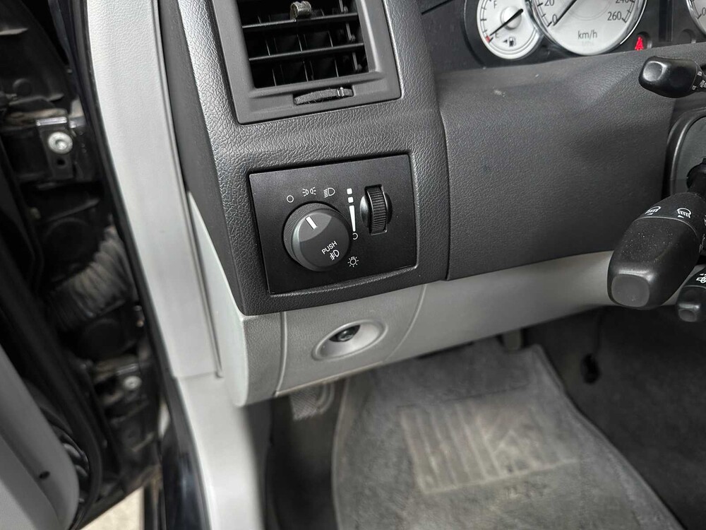 Chrysler 300C HEMI 5.7 V8 340pk 2006 Youngtimer