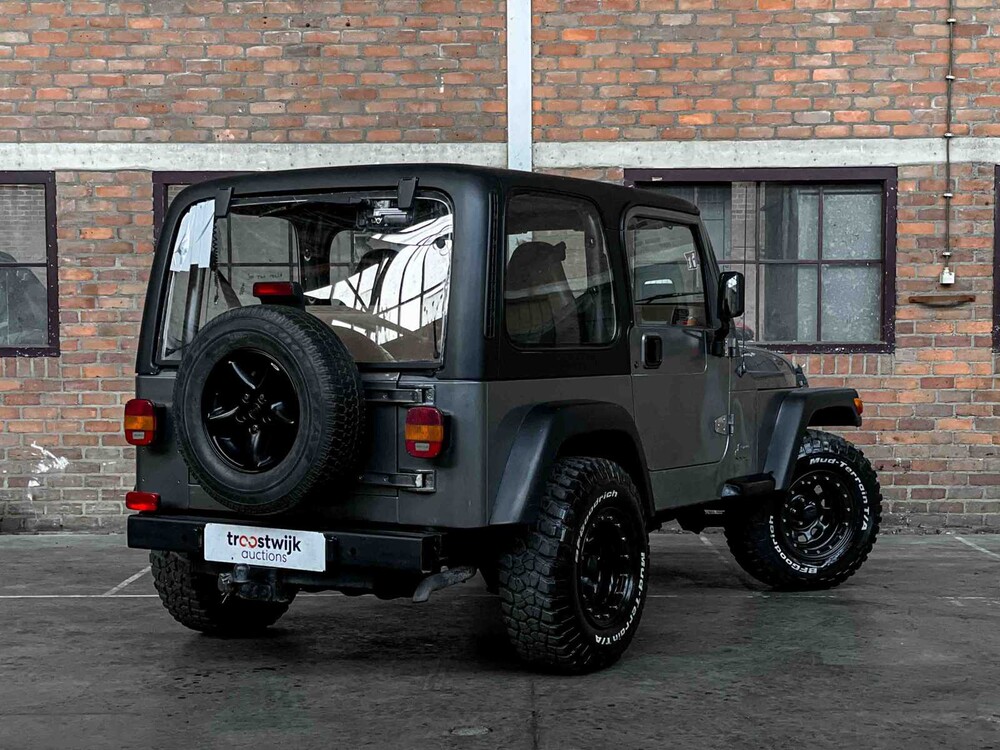 Jeep Wrangler 2.5i Softtop + Hardtop 118pk 1998, N-946-BP