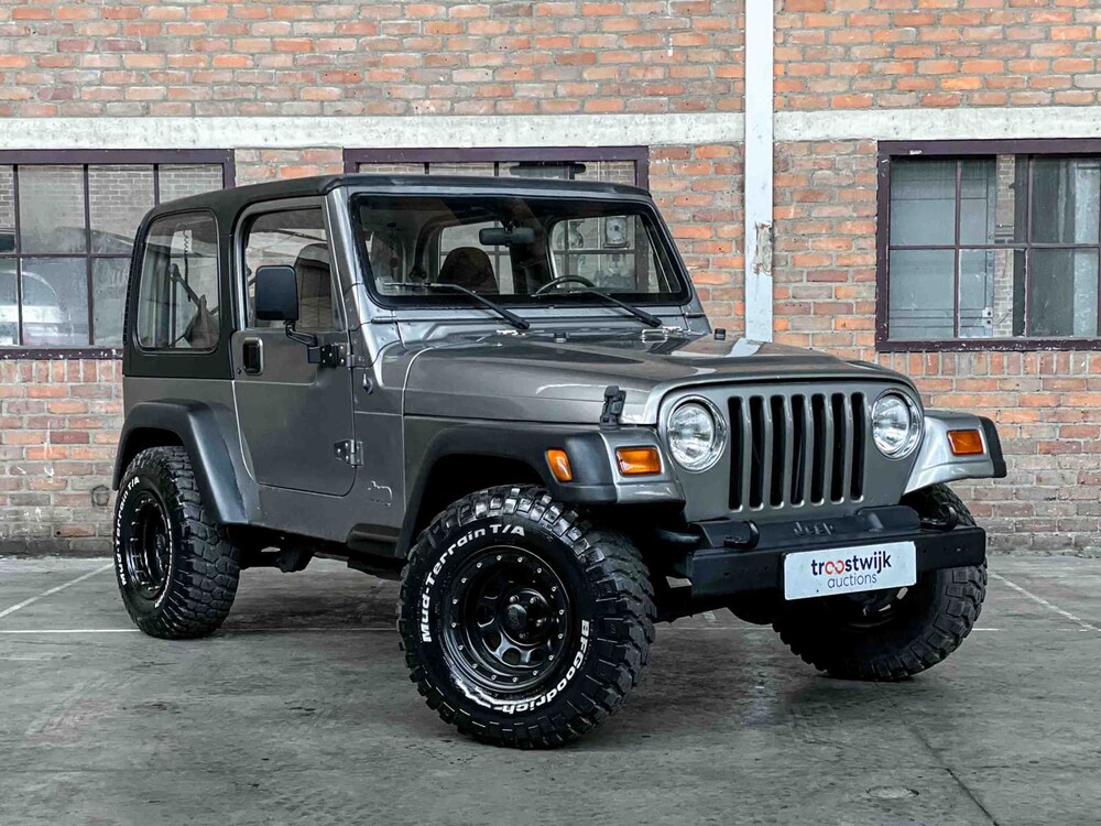Jeep Wrangler 2.5i Softtop + Hardtop 118pk 1998, N-946-BP