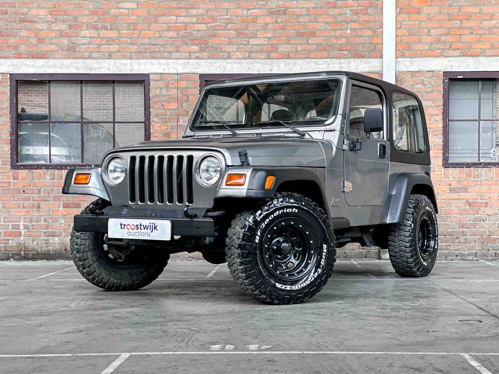 Jeep Wrangler 2.5i Softtop + Hardtop 118pk 1998, N-946-BP