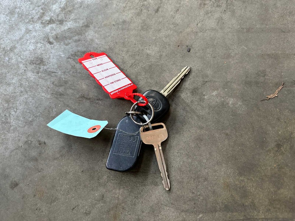 Toyota Camry Solara SE Cabriolet 3.0 V6 228pk 2002 Youngtimer