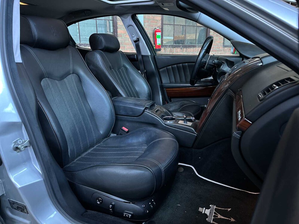 Maserati Quattroporte 4.2 V8 401pk 2005, Z-476-JX Youngtimer