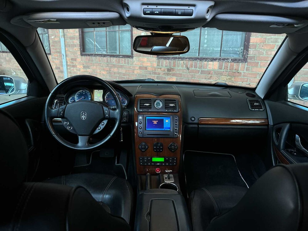 Maserati Quattroporte 4.2 V8 401pk 2005, Z-476-JX Youngtimer