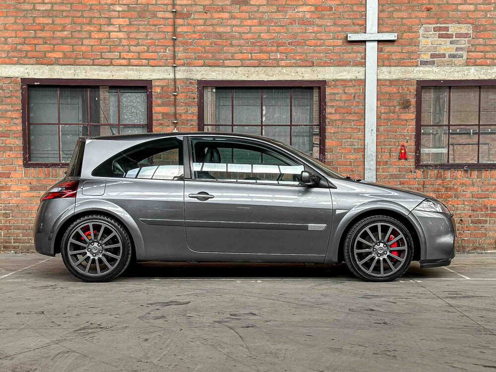 Renault Sport Megane RS type 2 phase II 3-DRS 2.0 turbo 224pk 2008 Youngtimer