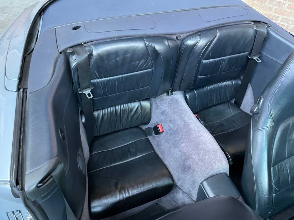 Porsche 911 996 Carrera 4 Cabriolet 3.4 300pk 1999 Youngtimer