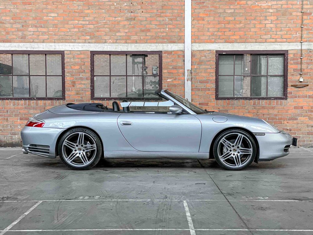 Porsche 911 996 Carrera 4 Cabriolet 3.4 300pk 1999 Youngtimer