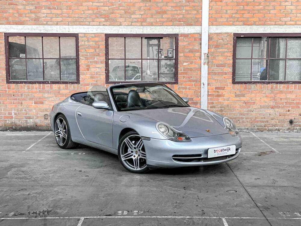 Porsche 911 996 Carrera 4 Cabriolet 3.4 300pk 1999 Youngtimer