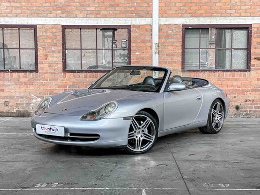 Porsche 911 996 Carrera 4 Cabriolet 3.4 300hp 1999 Youngtimer