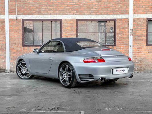 Porsche 911 996 Carrera 4 Cabriolet 3.4 300hp 1999 Youngtimer