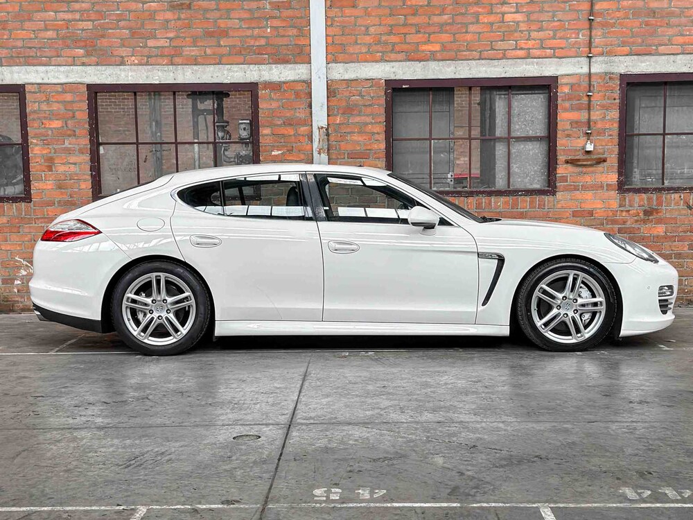 Porsche Panamera 4S 4.8 V8 400pk 2010