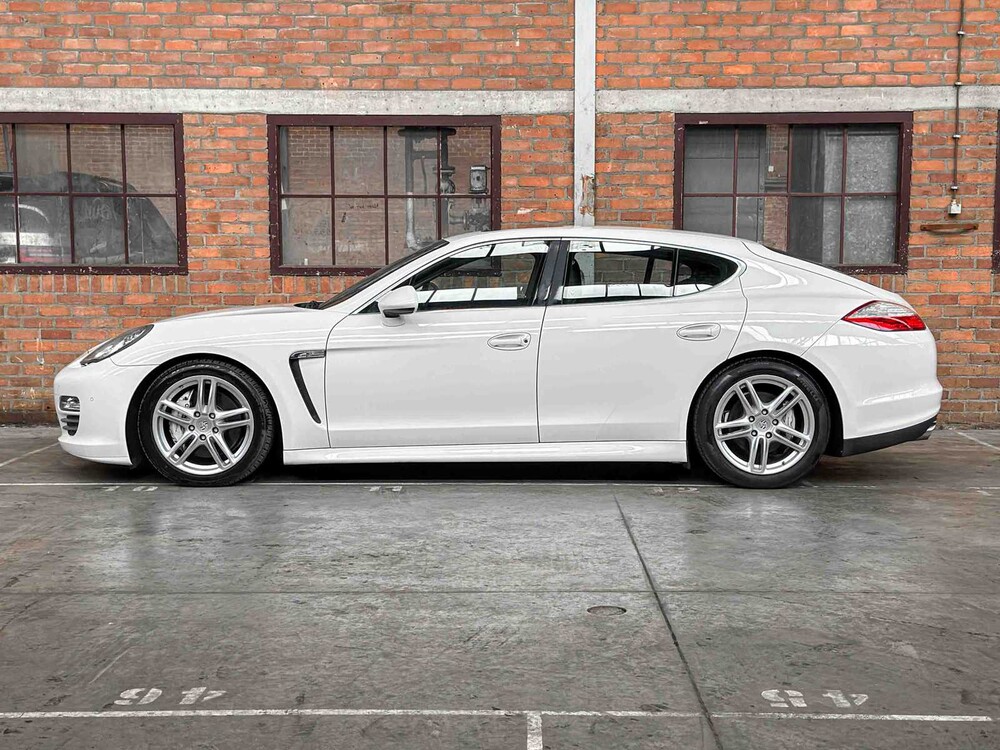 Porsche Panamera 4S 4.8 V8 400pk 2010