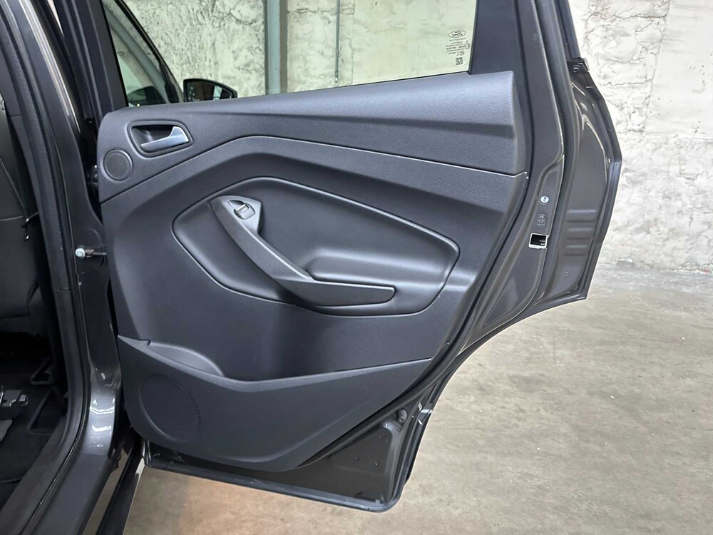 Ford Kuga 1.5 EcoB. ST Line 182pk 2017, NX-658-N