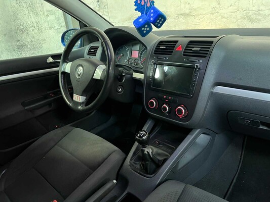 Volkswagen Golf 1.6 FSI Comfortline 116hp 2006, 98-SL-RP