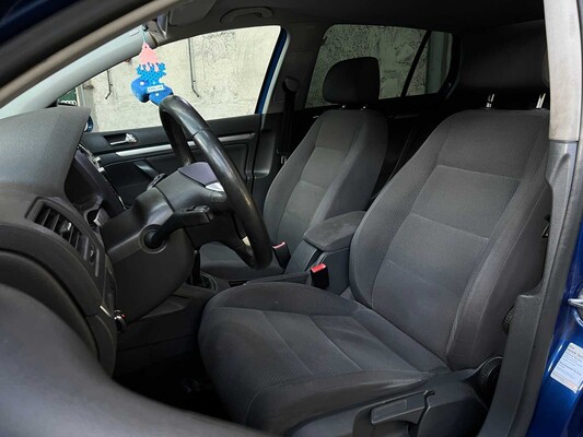 Volkswagen Golf 1.6 FSI Comfortline 116hp 2006, 98-SL-RP