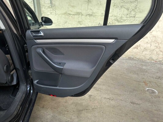 Volkswagen Golf 1.9 TDI Comfl. BlueM 105hp 2008, 70-GVZ-8