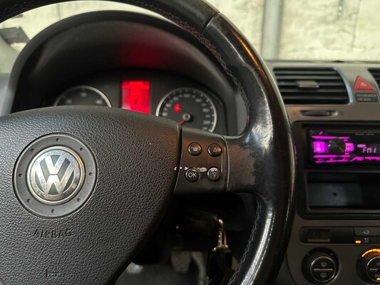Volkswagen Golf 1.9 TDI Comfl. BlueM 105hp 2008, 70-GVZ-8