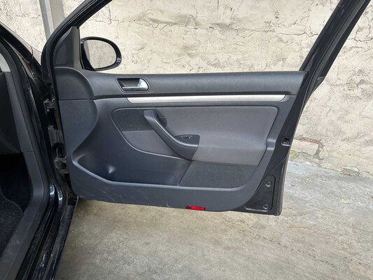 Volkswagen Golf 1.9 TDI Comfl. BlueM 105hp 2008, 70-GVZ-8